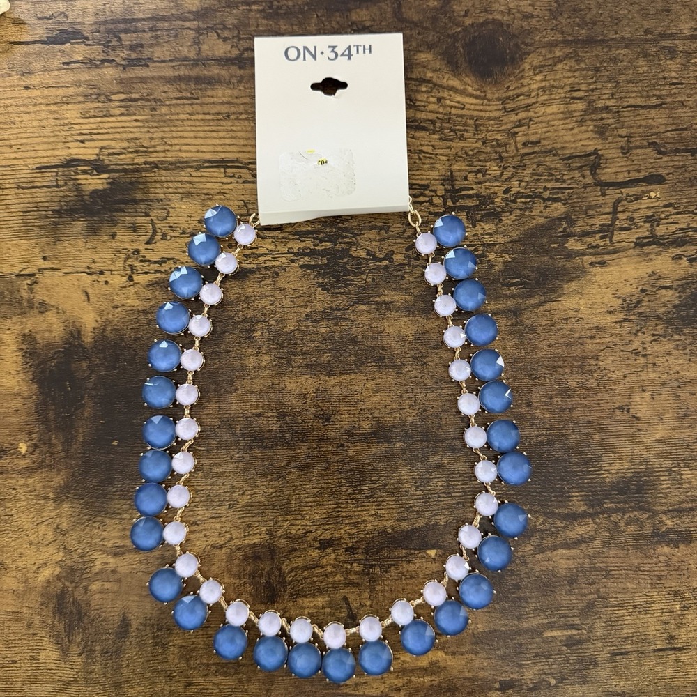 CLASSY ON 34th Two Tone Blue Stone Necklace/Bib 16"-18" NWT Ret $59.50 - Picture 2 of 6